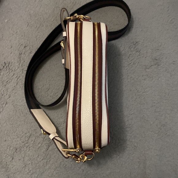 Coach crossbody camera bag - Picture 3 of 9